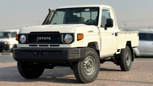 تويوتا لاند كروزر بيك آب Toyota Land Cruiser 79 4.0L PETROL,PICK-UP Single Cab 4X4 5-Manual Transmission 2024 (EXPORT ONLY)