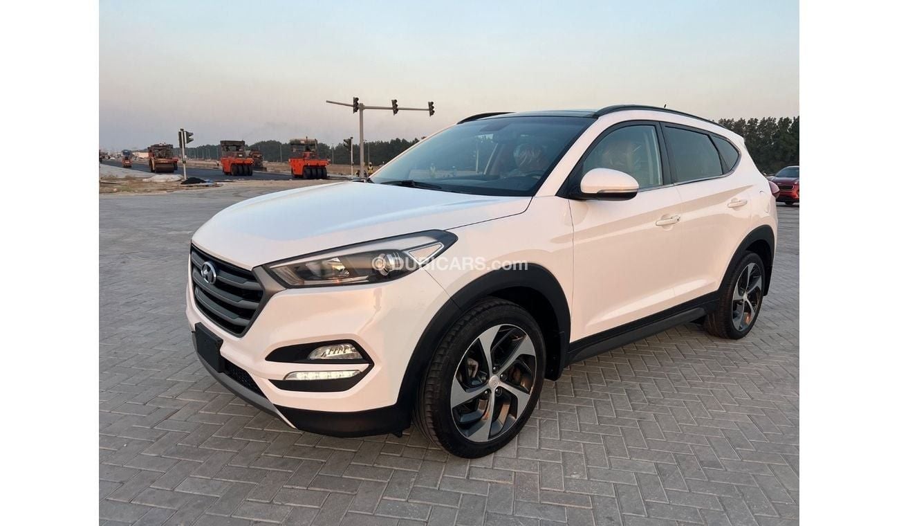 Hyundai Tucson 2.0L 2.0L