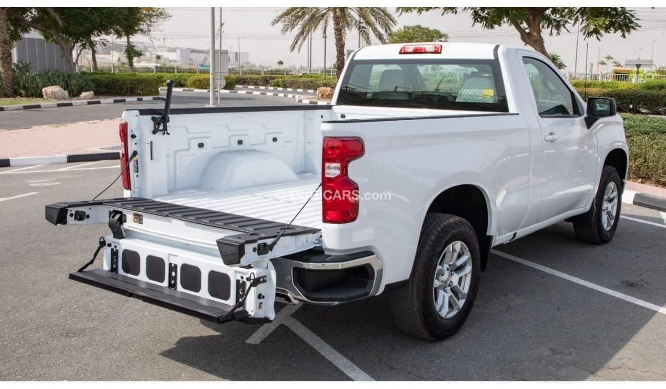 Chevrolet Silverado 1500 Z71 LT 4WD RegularCab GCC specs / 3 Years Warranty / Local Registration +5%