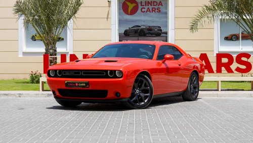 Dodge Challenger Dodge Challenger SXT Plus 2018 GCC (LOWEST MILEAGE) under Warranty with Flexible Down-Payment/ Flood