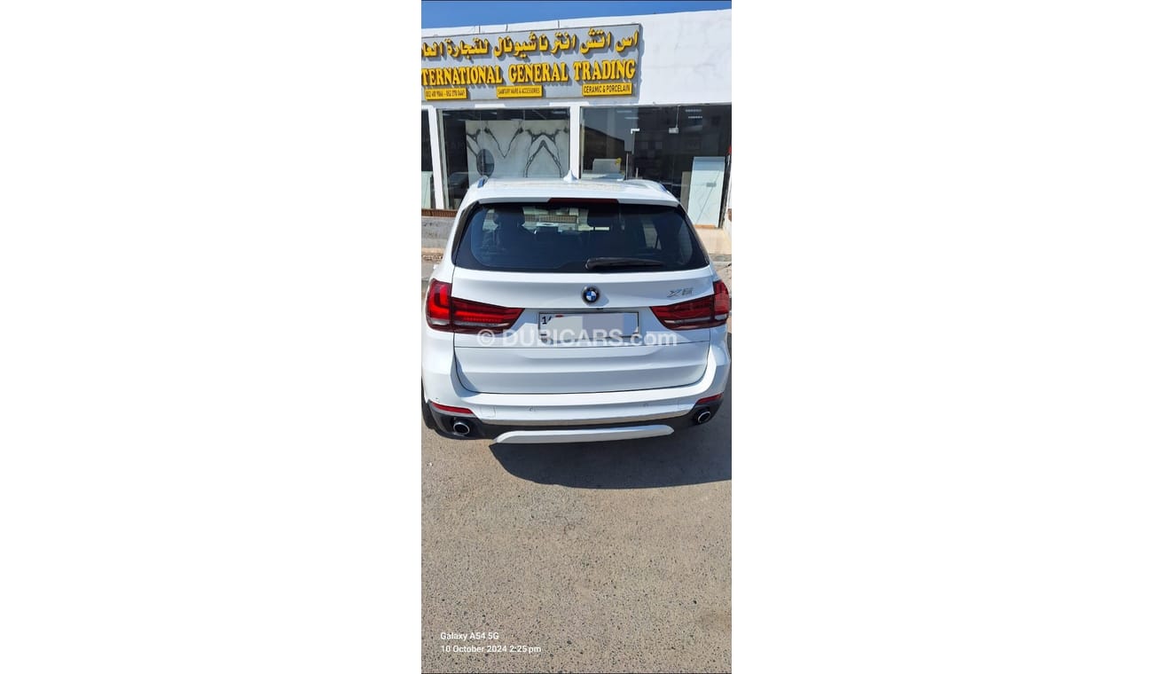 بي أم دبليو X5 35i Executive 3.0L (7 Seater)