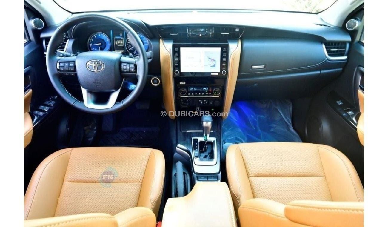 تويوتا فورتونر VXR V6 4.0L Petrol 4WD 7 Seater Automatic