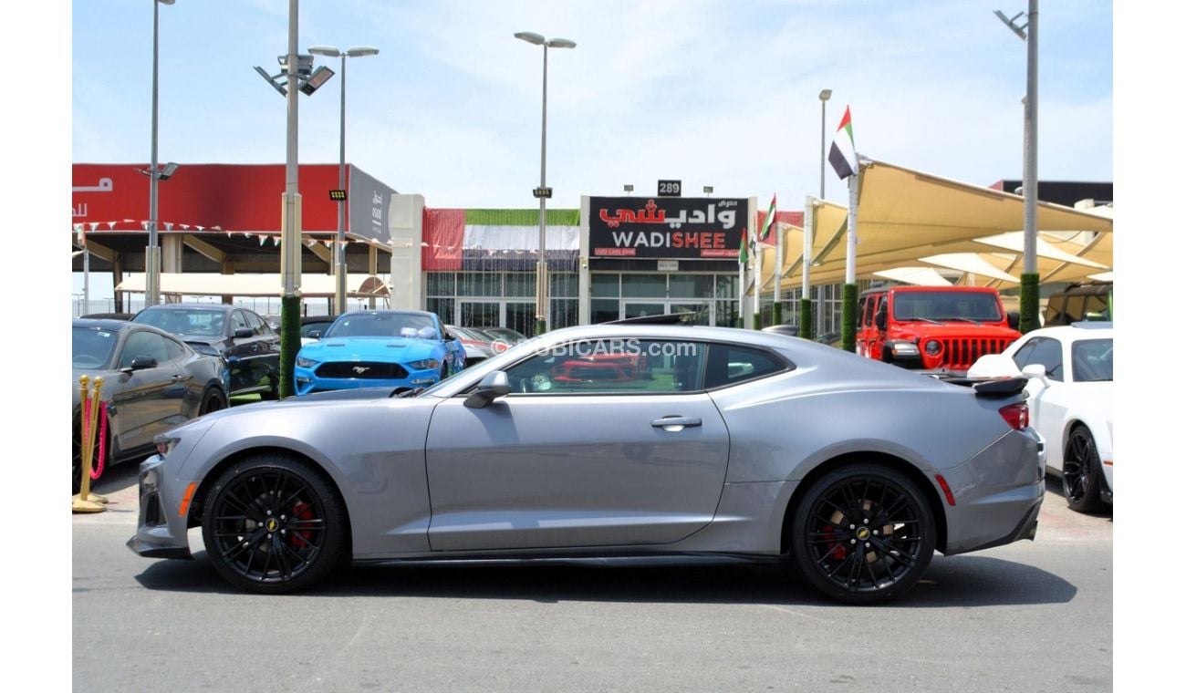 شيفروليه كامارو CAMARO 2022 /V4 TURBO / SUN ROOF / GOOD CONDITION