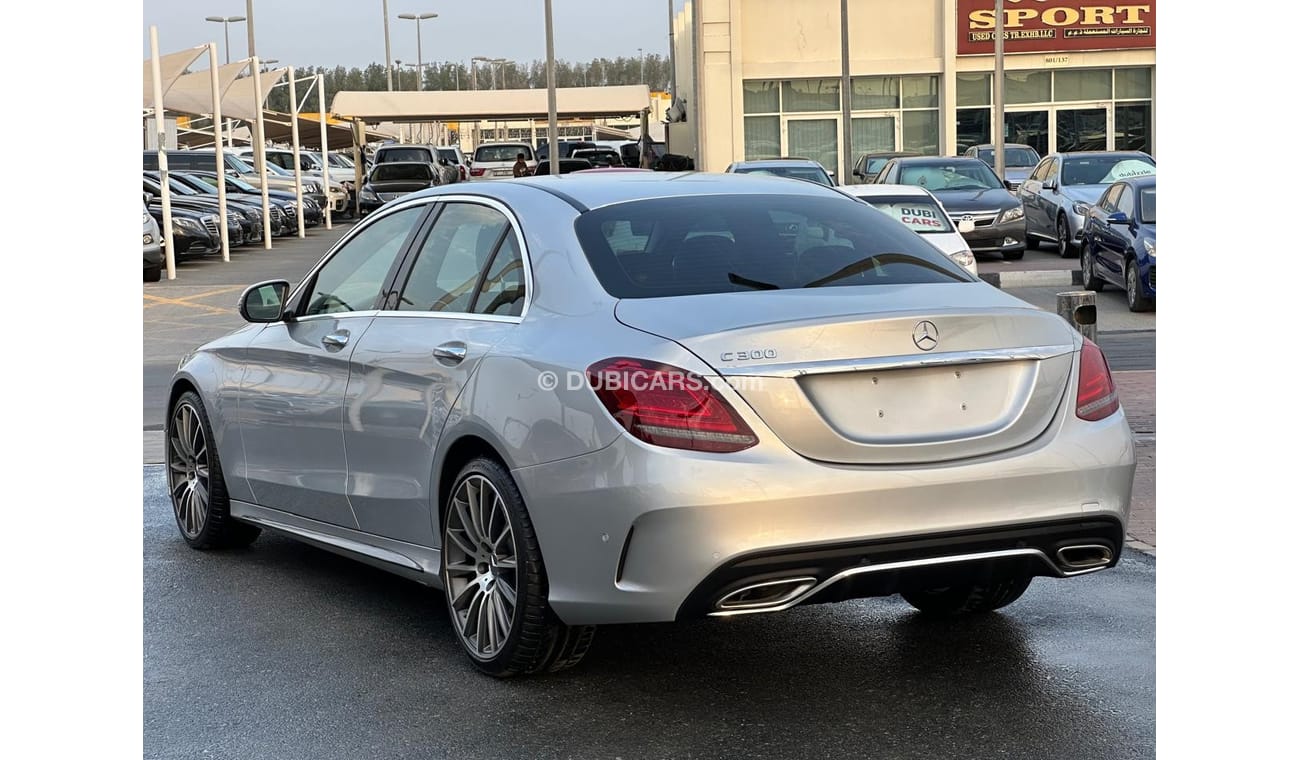 مرسيدس بنز C 300 Mercedes C300 _American_2020_Excellent Condition _Full option