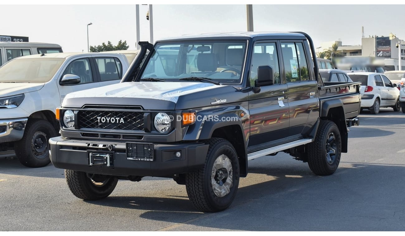 Toyota Land Cruiser Pick Up 4.5L V8 Diesel Double Cabin M/T