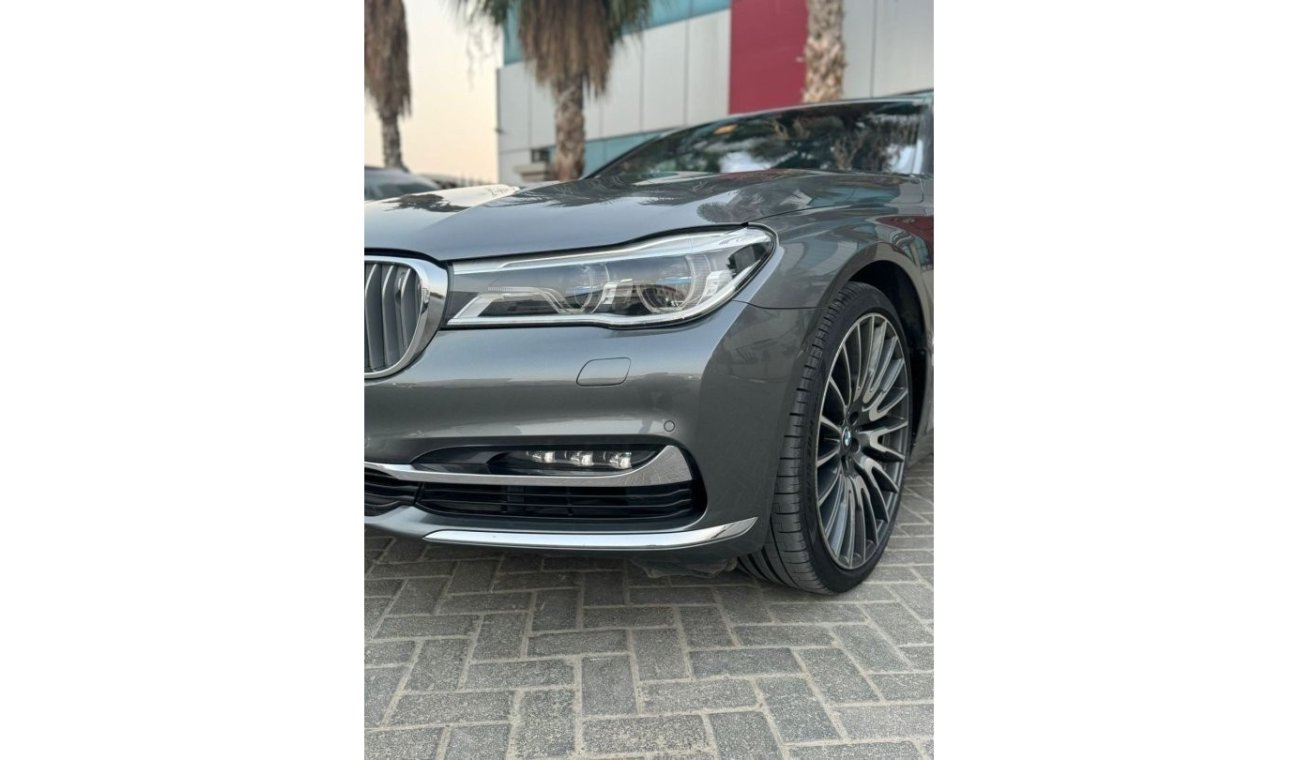 BMW 750Li Luxury Plus