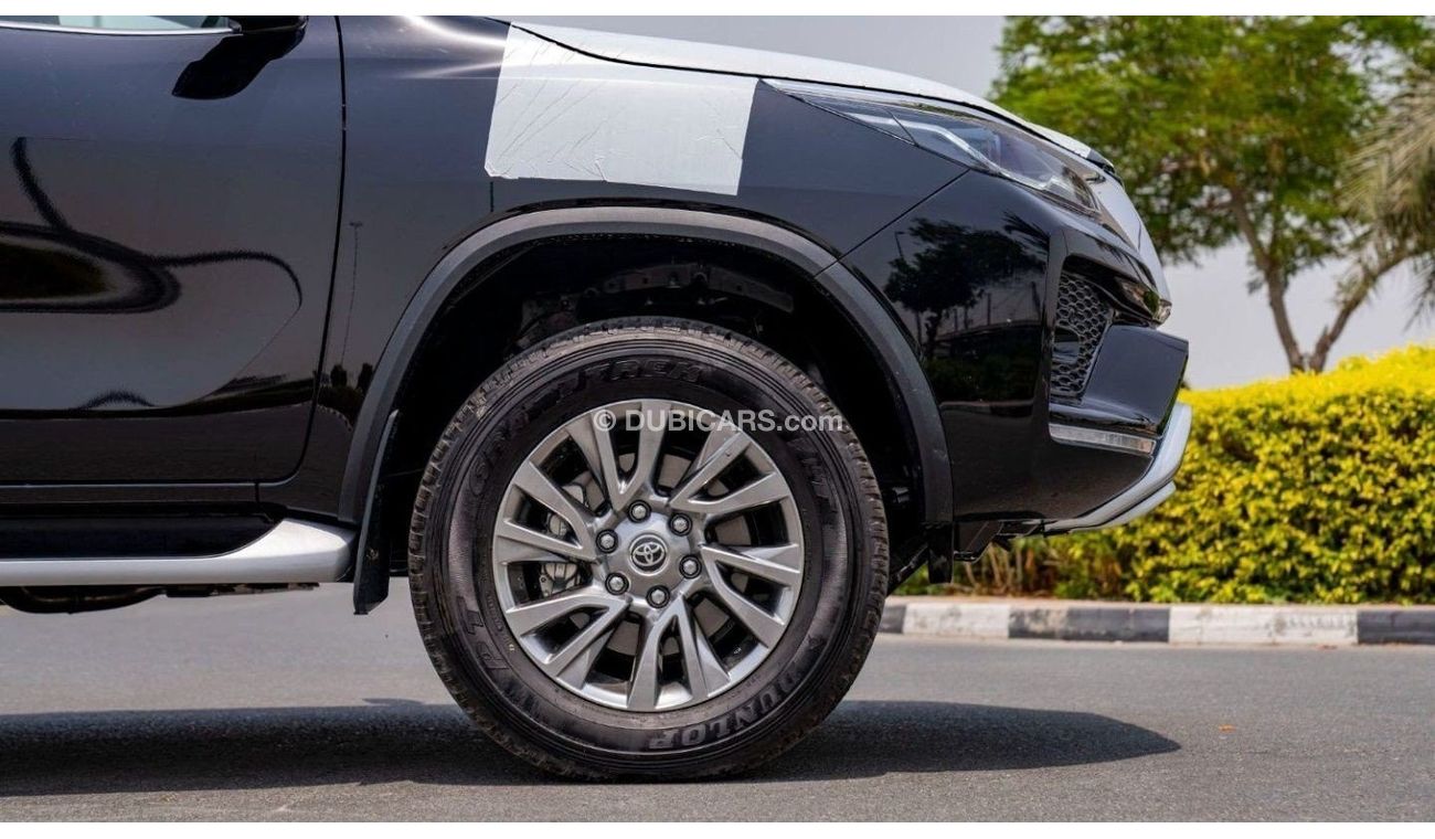 تويوتا فورتونر Toyota Fortuner 4.0L Petrol 2024