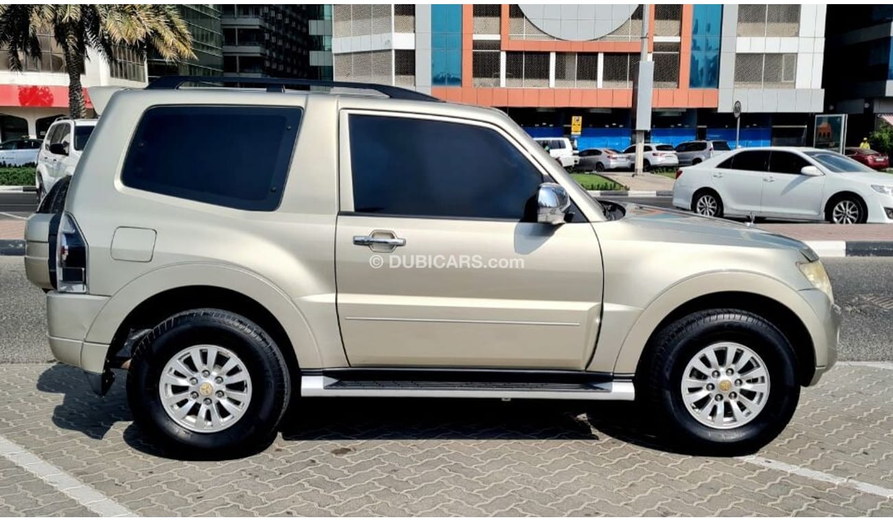 Mitsubishi Pajero PAJERO 2013 GCC 2 DOOR  LOW MILEAGE