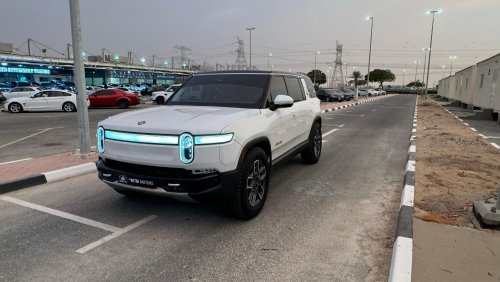 ريفيان R1S RIVIAN R1S