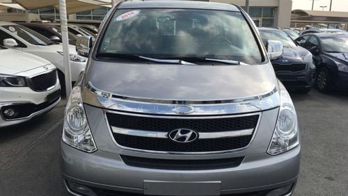 Hyundai H1 Starex TAKE KOREA CUSTOMS PAPERS EXCELLENT CONDITION WITHOUT ACCIDENTS WITHOUT PAINTS  SPECIFICATIONS GCC