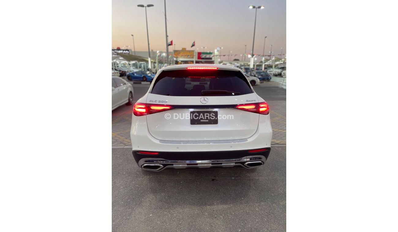 مرسيدس بنز GLC 300 4Matic