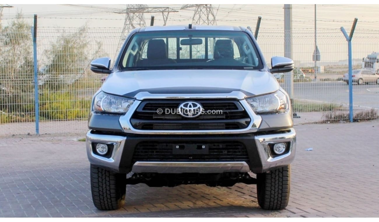 Toyota Hilux HILUX 2.4L AT DIESEL MED OPTION