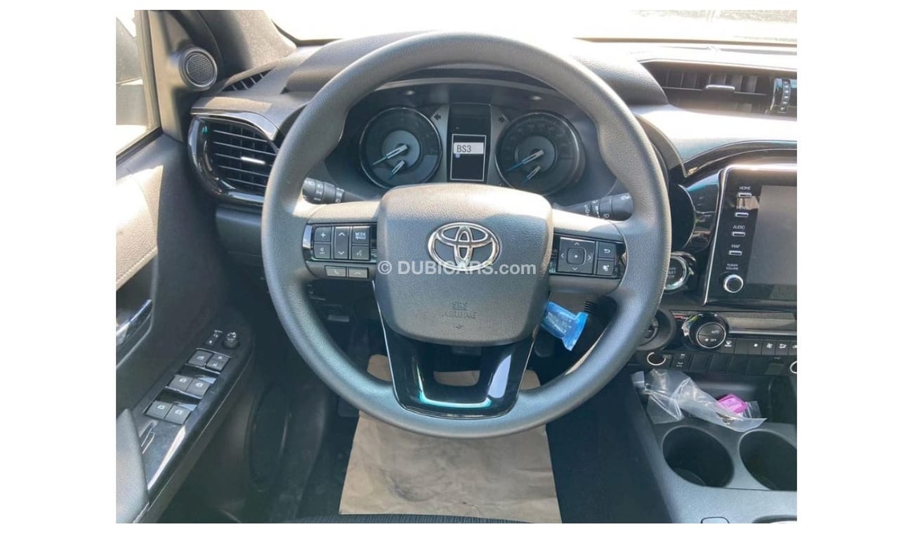 تويوتا هيلوكس TOYOTA HILUX 4.0L PETROL A/T ADVENTURE BRONZE COLOR