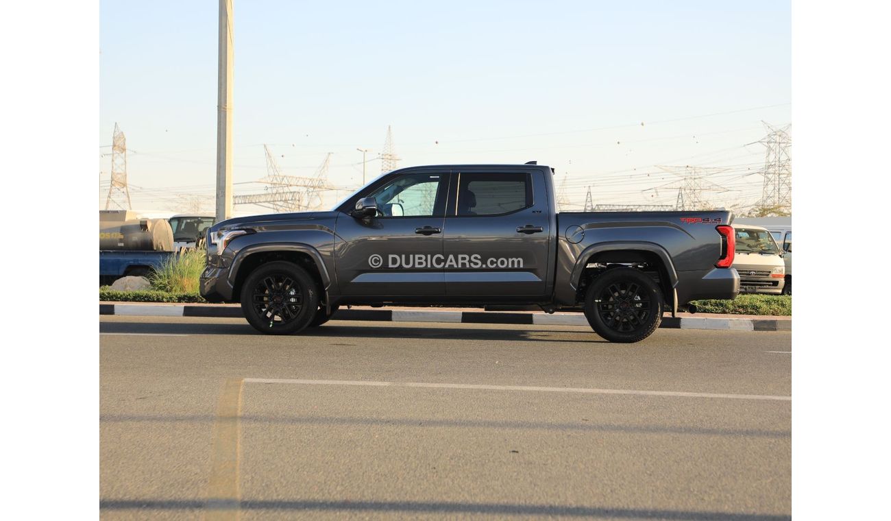 Toyota Tundra SR5 TRD-SPORT 4WD/2024. Local Registration +10%