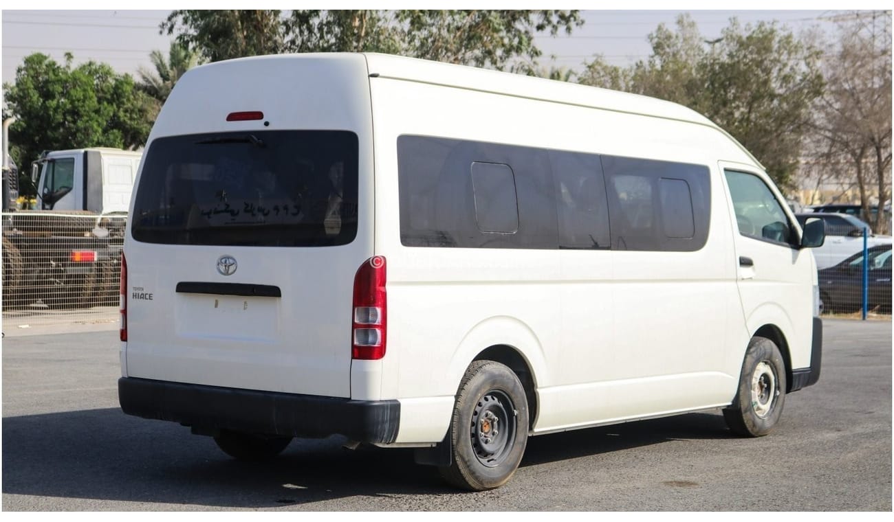 Toyota Hiace 16-Seater, 2.5L, Diesel, Manual Transmission, Right Hand Drive