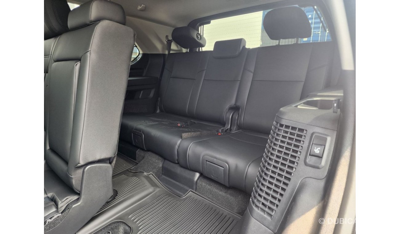 تويوتا سيكويا TOYOTA SEQUOIA LIMITED 3.5 HYBRID - BRAND NEW - CLEAN - EXPORT PRICE