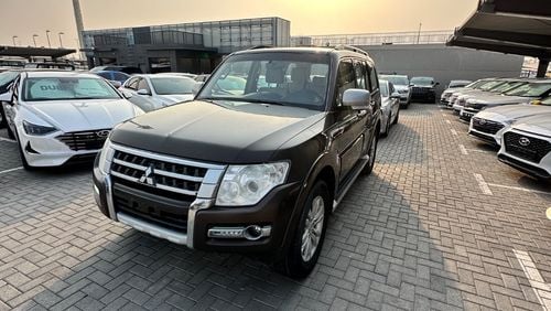 Mitsubishi Pajero GLS Highline 3.8L (189 HP)