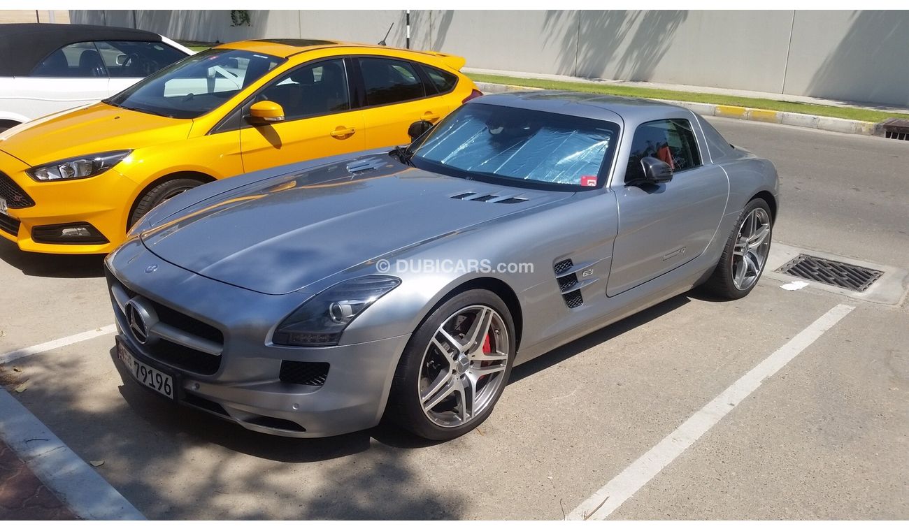 Mercedes-Benz SLS AMG