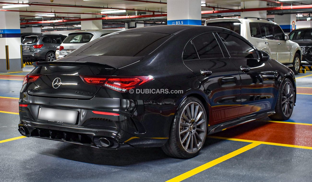 مرسيدس بنز CLA 35 AMG Turbo 4Matic Black Limited edition