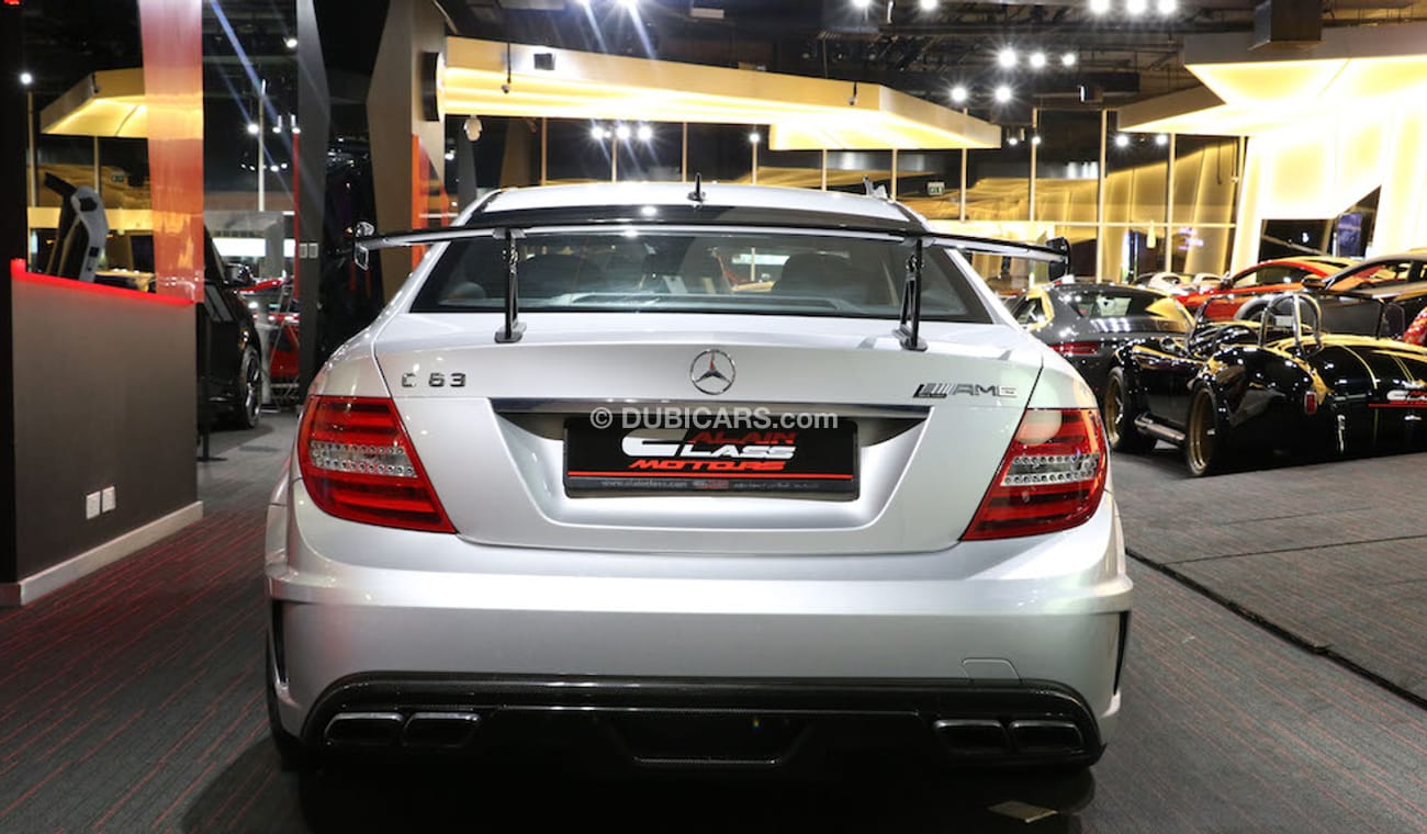 Mercedes-Benz C 63 Coupe AMG Black Series