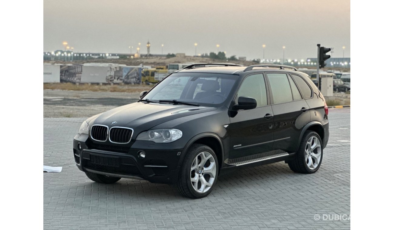 BMW X5 xDrive 35i MODEL 2012 GCC CAR  PERFECT CONDITION FULL OPTION PANORAMIC ROOF LEATHER SEATS FULL ELECT