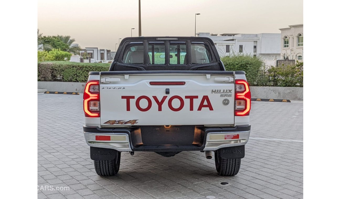 Toyota Hilux GLX 2021 V4 2.7L Full Options