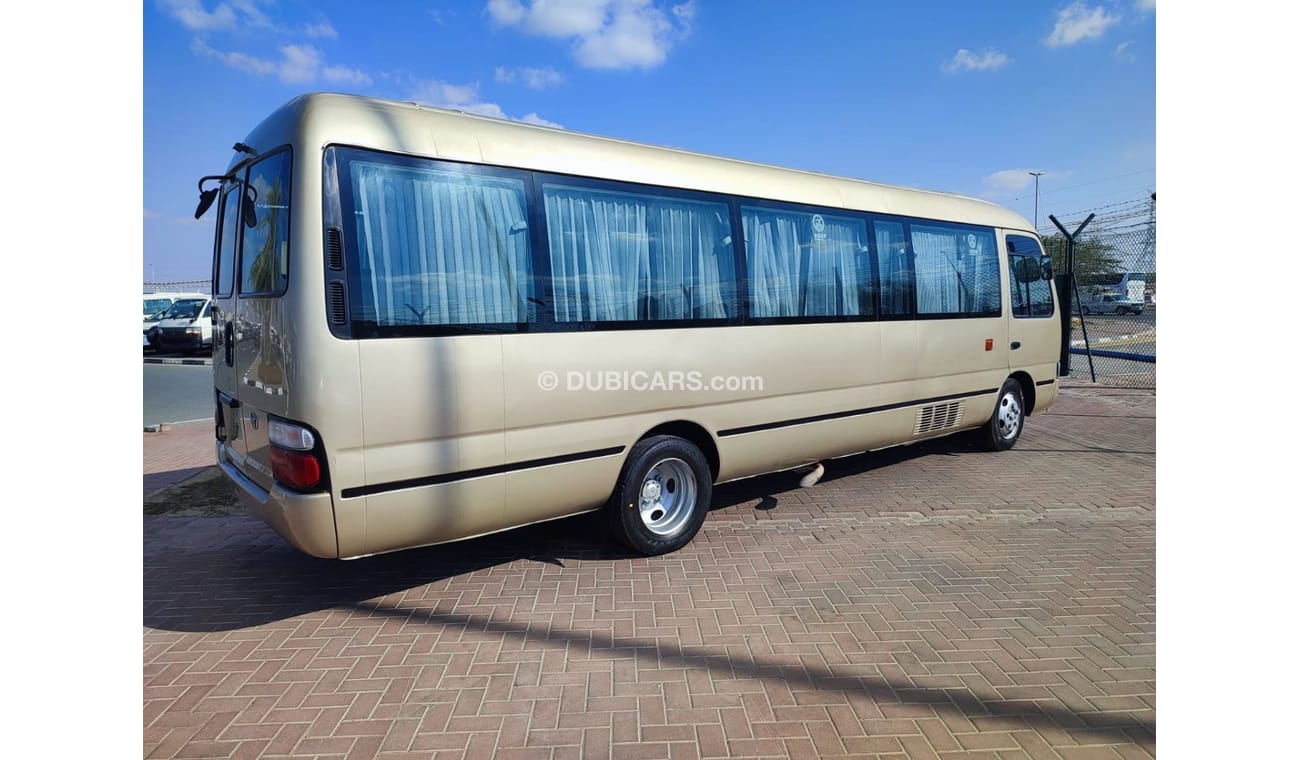 Toyota Coaster JTGEC538805000460 ||TOYOTA	COASTER (BUS) 2008 GOLDEN/-31Sets DISELE 625614	RHD MANUAL