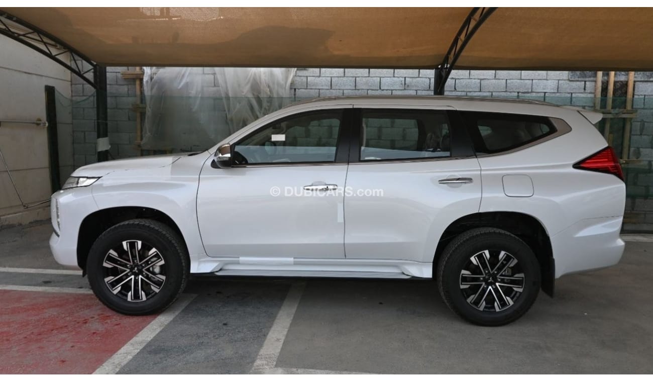 Mitsubishi Montero PAJERO SPORTS 3.0L GLS 4WD 8A/T HL- PETROL