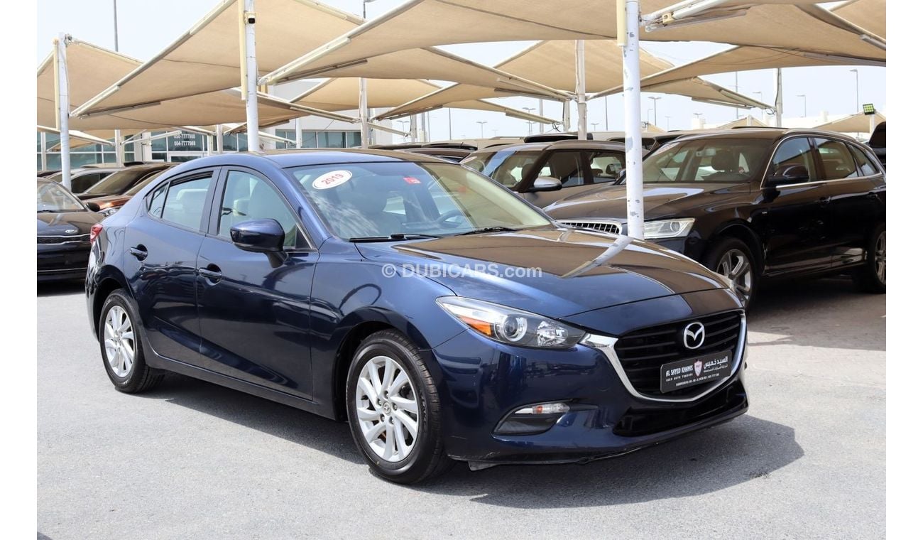 Mazda 3 Comfort Plus ACCIDENTS FREE - GCC - MID OPTION - PERFECT CONDITION INSIDE OUT