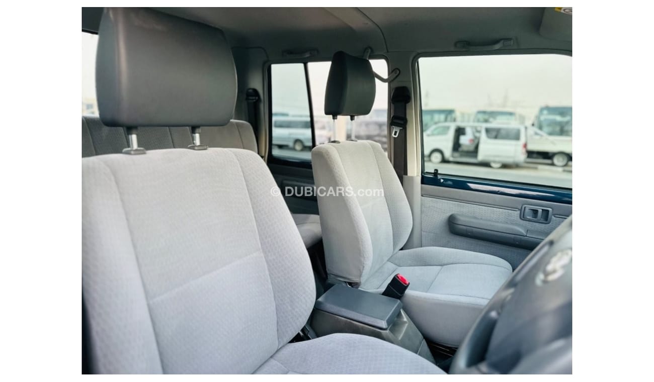 Toyota Land Cruiser Pick Up Double cabin 2021