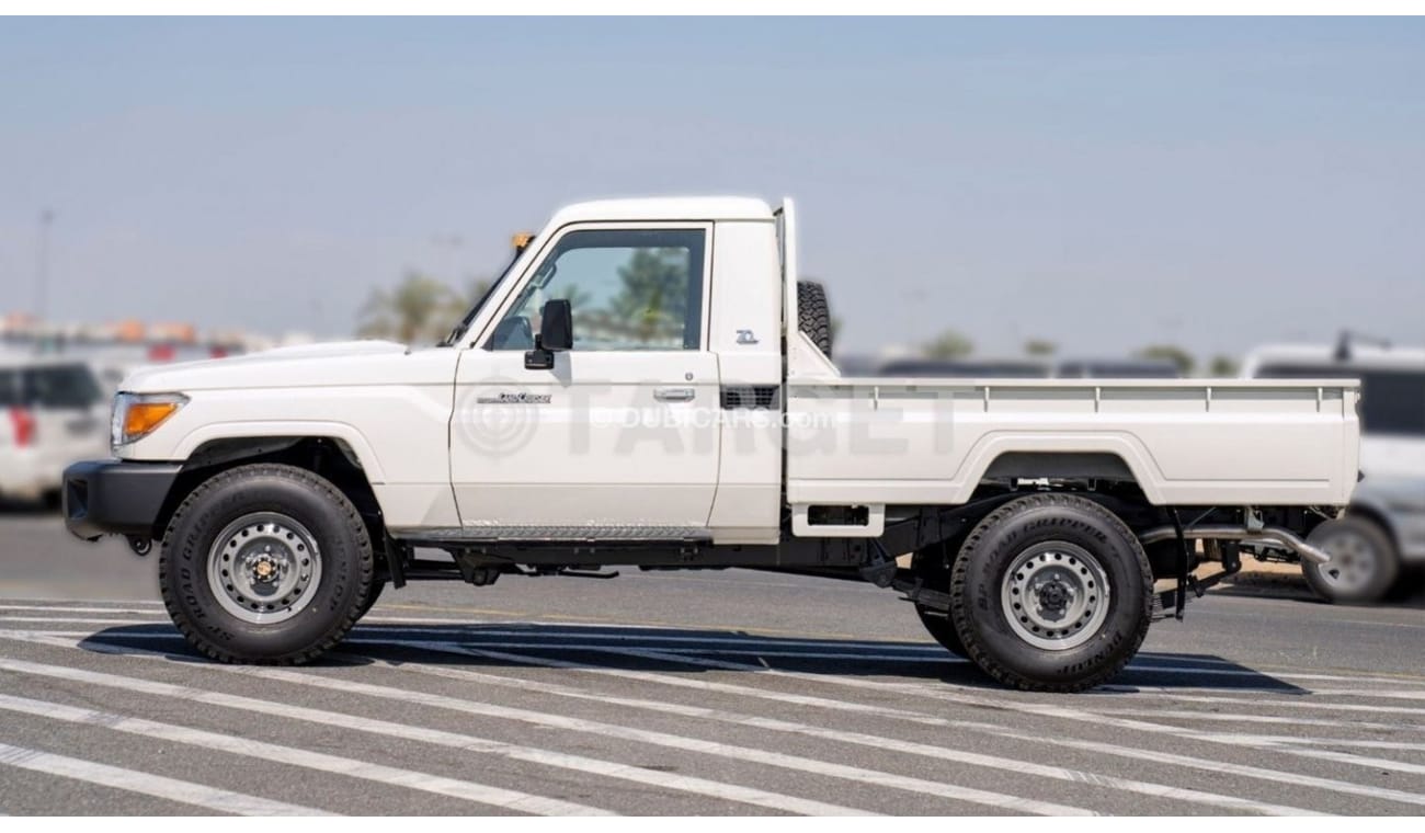 تويوتا لاند كروزر بيك آب LAND CRUISER LC79 RHD 4.2L