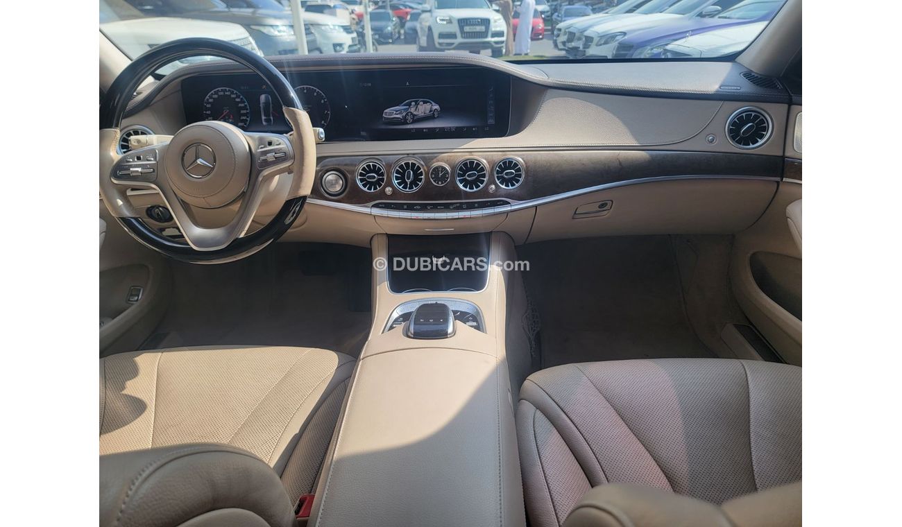 مرسيدس بنز S 550