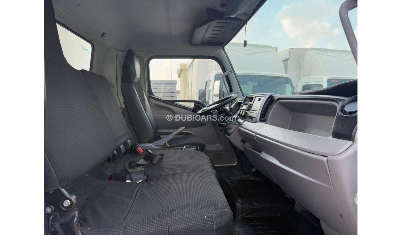 Mitsubishi Canter 2019 | Box | Ref#503