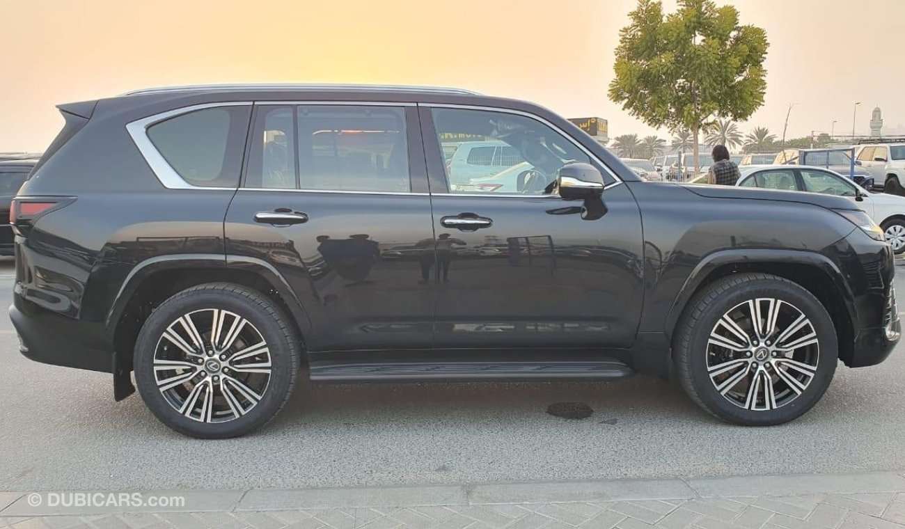 لكزس LX 600 Lexus LX 600 2023  Left hand Drive Full option