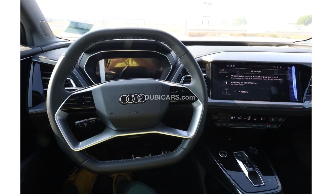 أودي Q4 Audi_Q4_40e-tron_605KM_2024_Full_Options