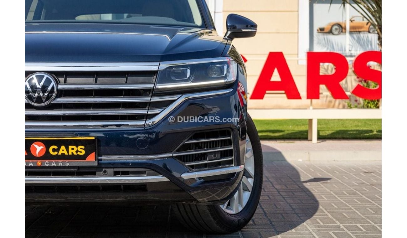 فولكس واجن طوارق Atmosphere 3.0L Volkswagen Touareg 2023 GCC under Agency Warranty and Service Contract with Flexible