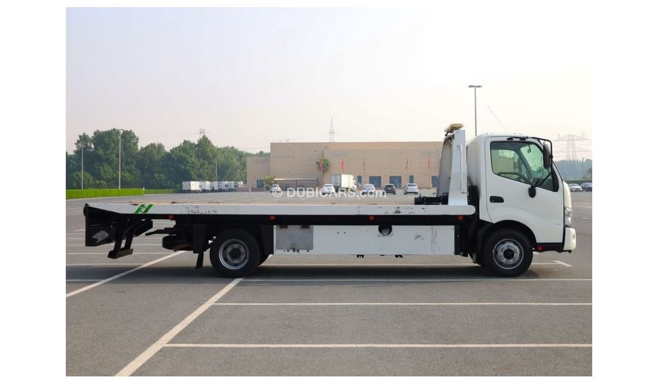 Hino 300 Series - 916 Recovery - Tow Truck | M/T Diesel 4.0L - GCC Specs - Buy it Now