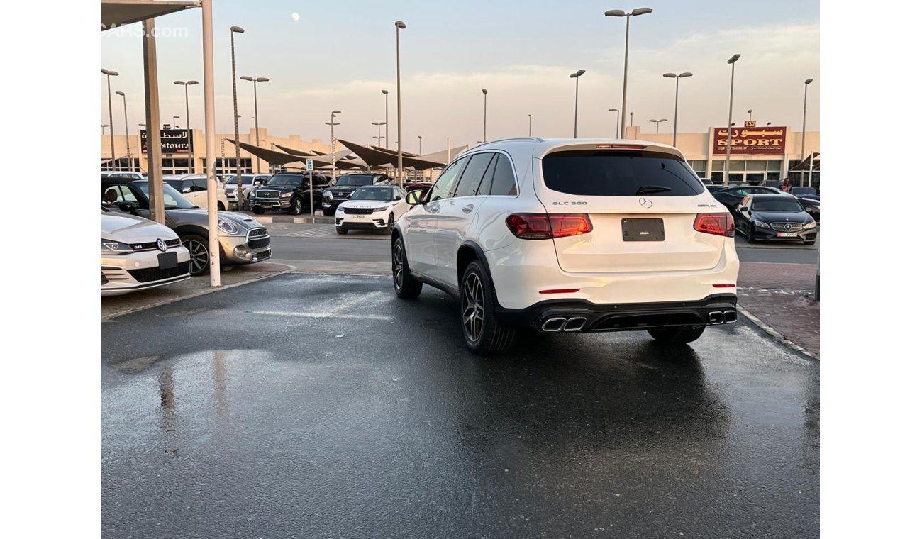 مرسيدس بنز GLC 300 35 Mercedes GLC 300 KIT AMG_American_2018_Excellent Condition _Full option