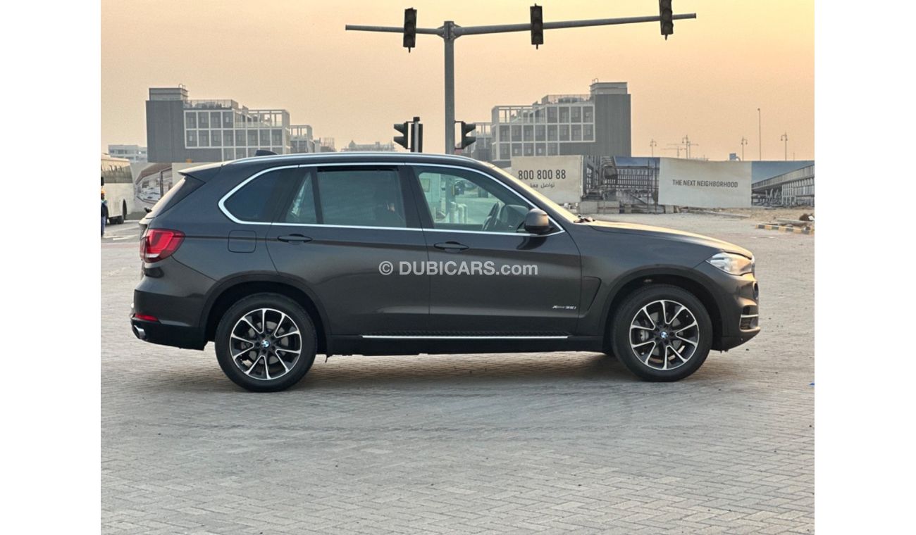 BMW X5 35i Exclusive 3.0L (5 Seater) MODEL 2016 GCC CAR PERFECT CONDITION INSIDE AND OUTSIDE FULL OPTION