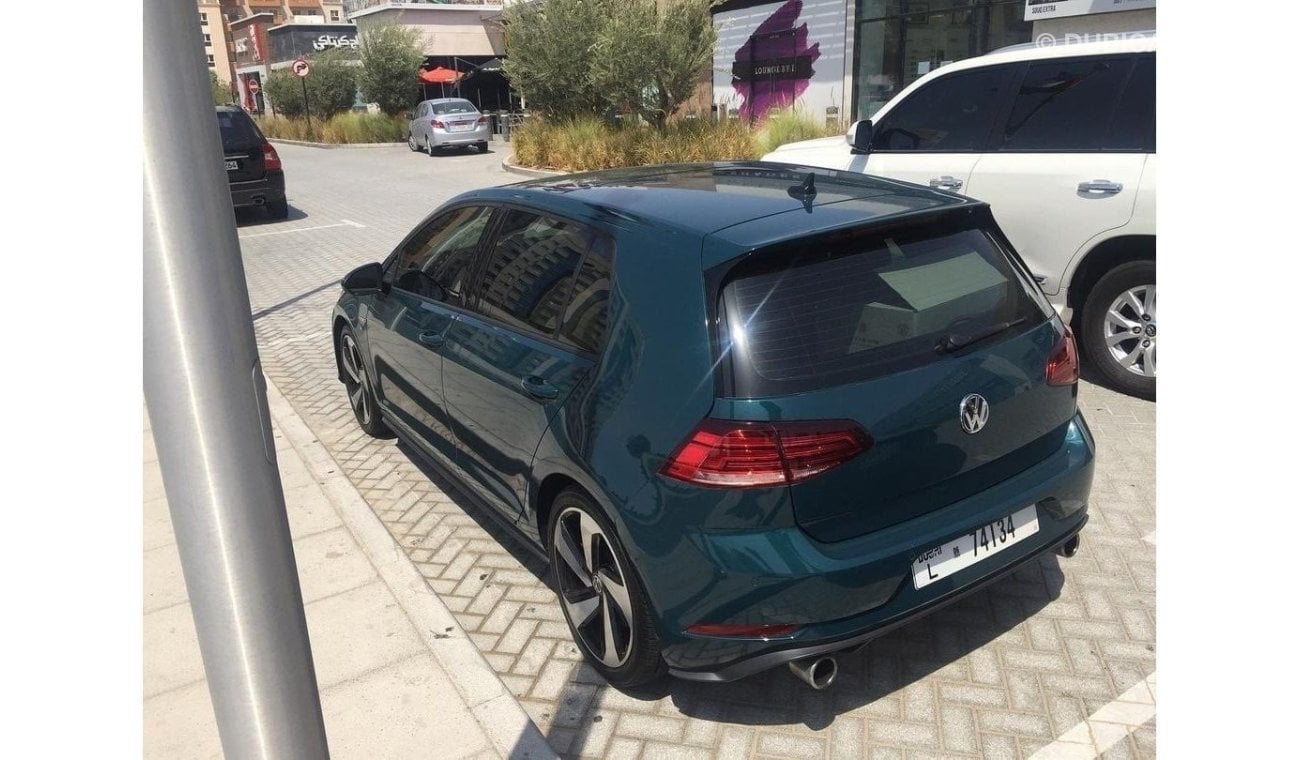 Volkswagen Golf GTI P2 Fully loaded with autopark assist