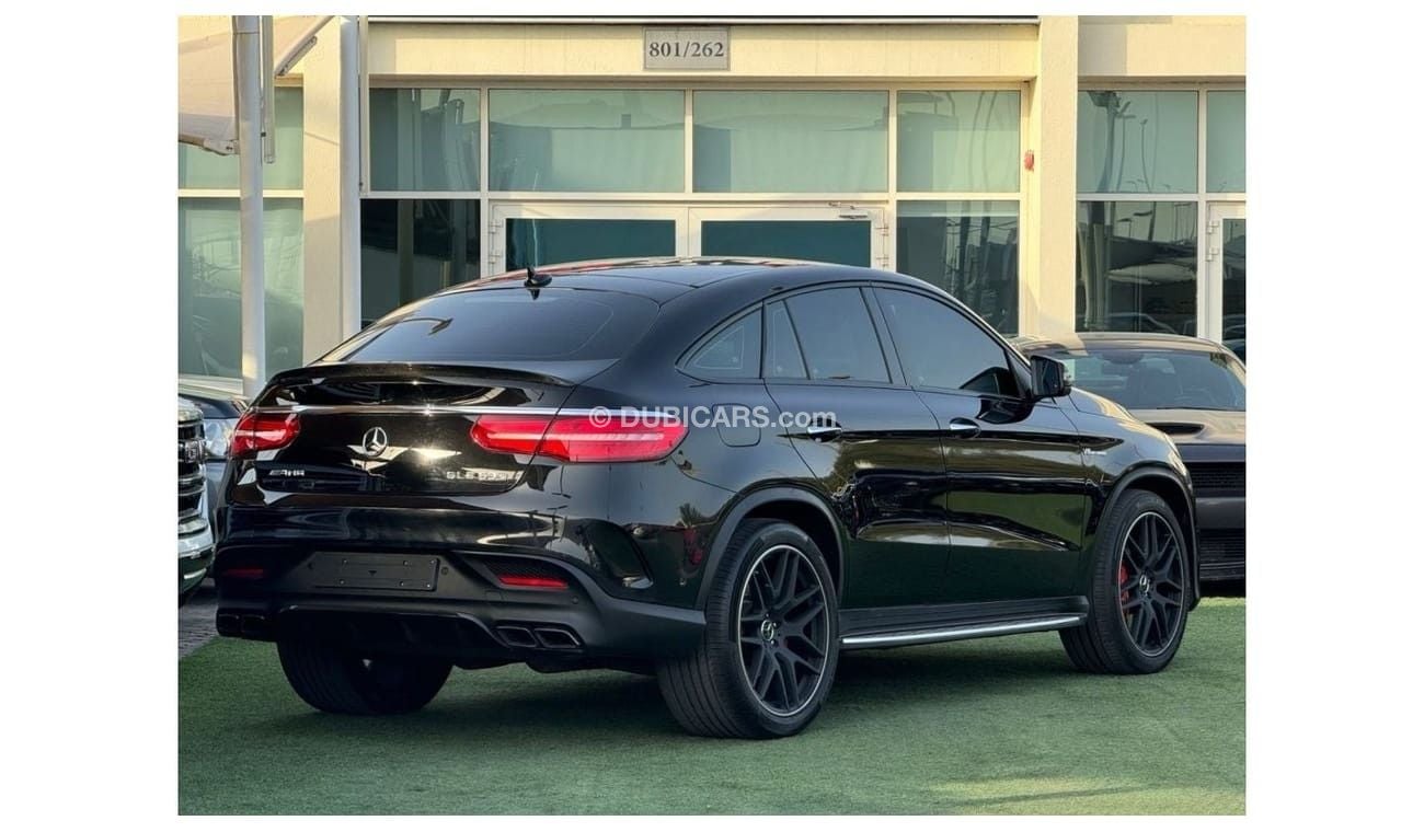 مرسيدس بنز GLE 63 AMG مرسيدس GLE 63S خليجي صبغ وكاله بدون حوادث فل ابشن بحاله ممتازه