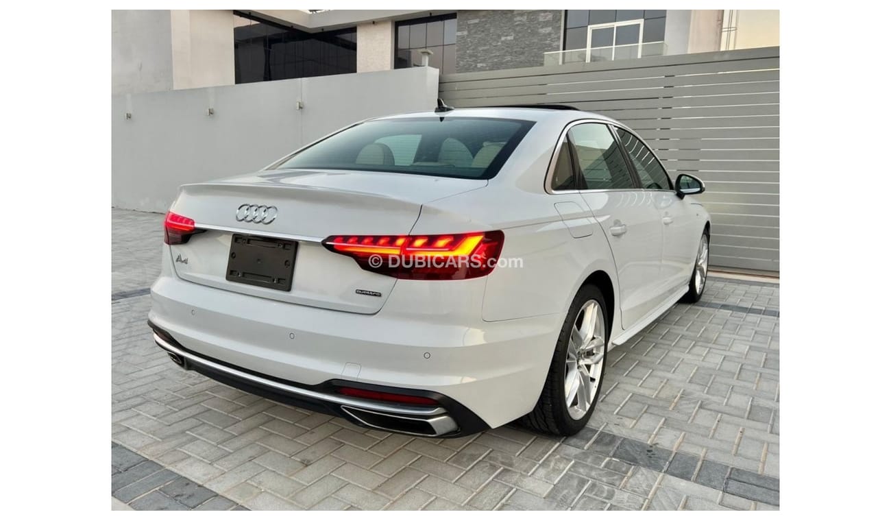 أودي A4 45 TFSI S لاين