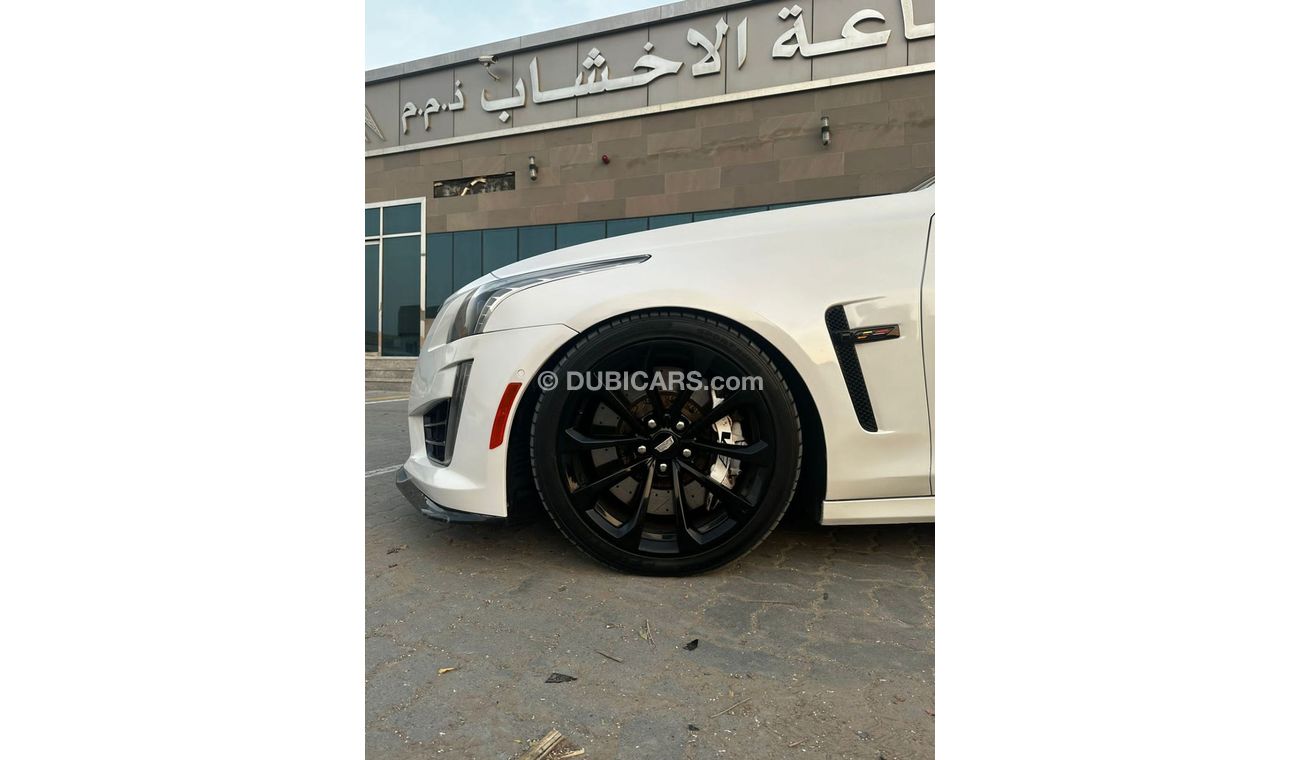 Cadillac CTS V