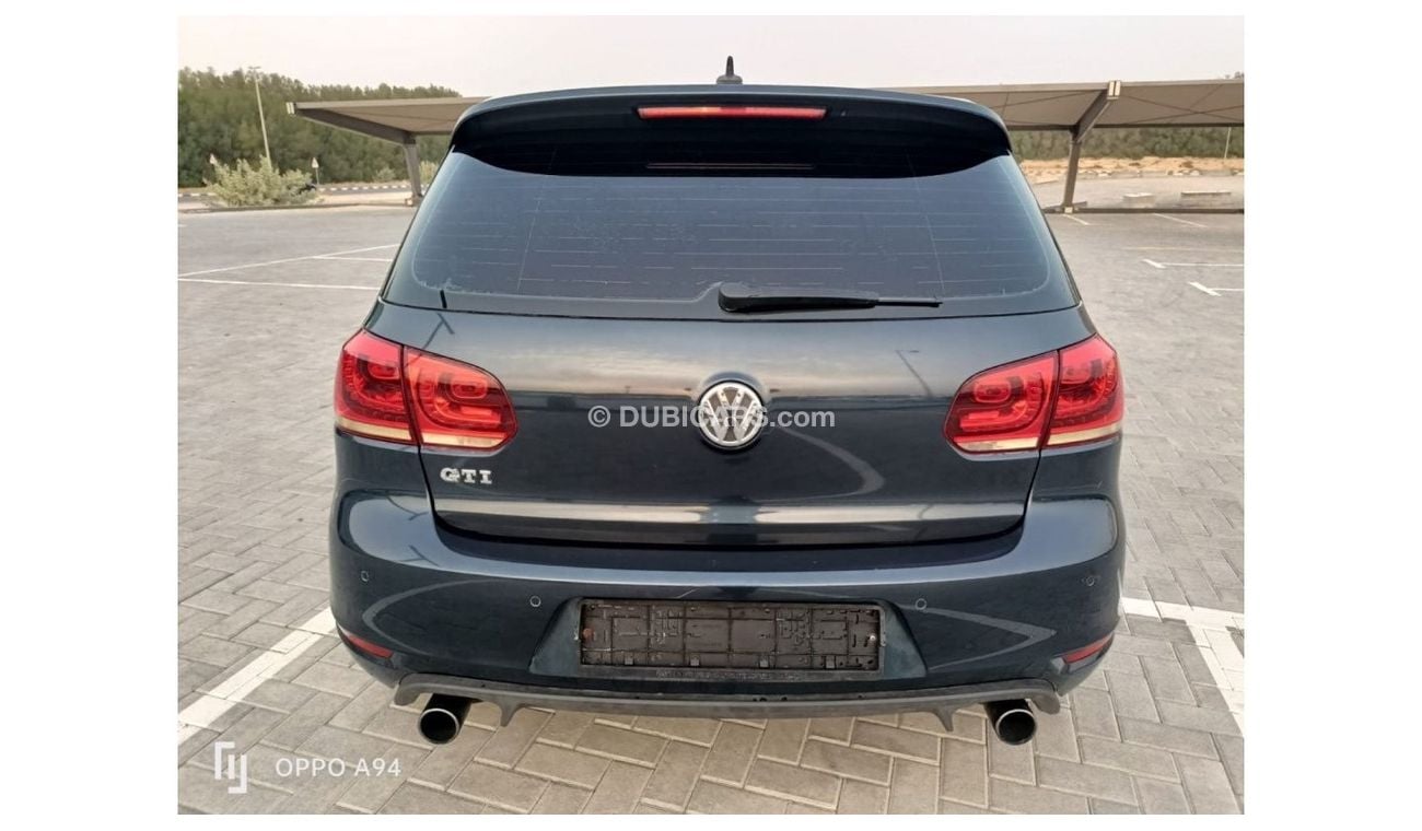 فولكس واجن جولف GTI