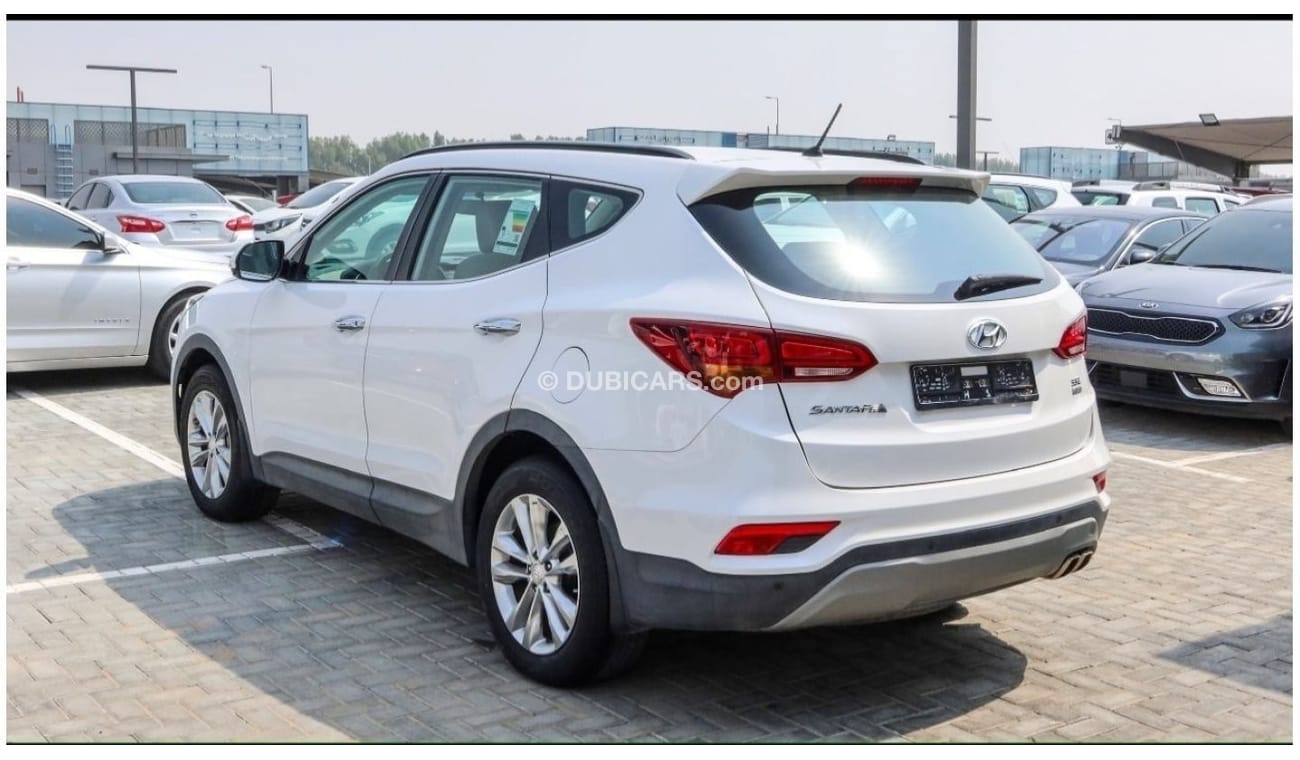 Hyundai Santa Fe GL خاليه من الحوادث