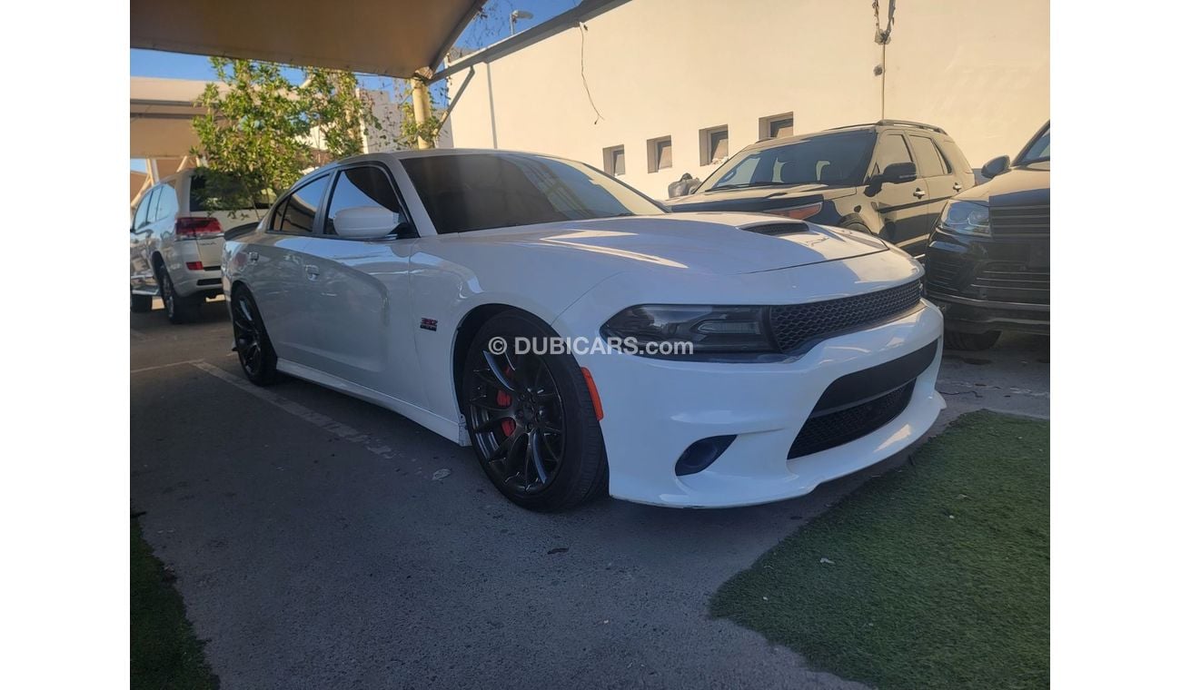 Dodge Charger SRT 392 6.4L (717 HP)