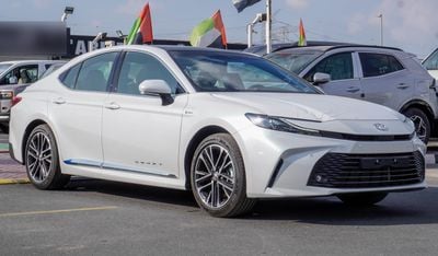 تويوتا كامري LE HEV Hybrid 2.5 L