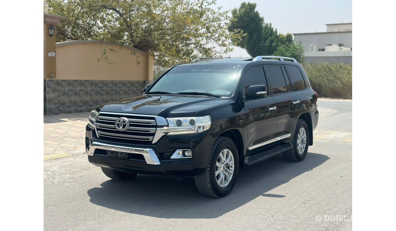 Toyota Land Cruiser GXR