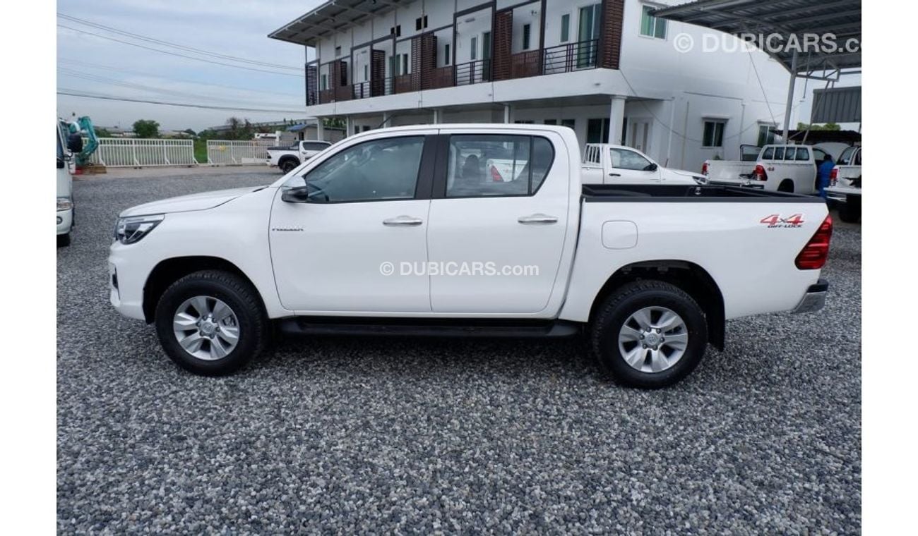 Toyota Hilux Double Cab 4x4 2.4L Diesel MT RHD