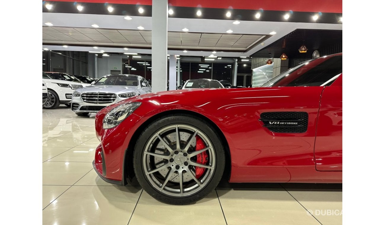 مرسيدس بنز AMG GT